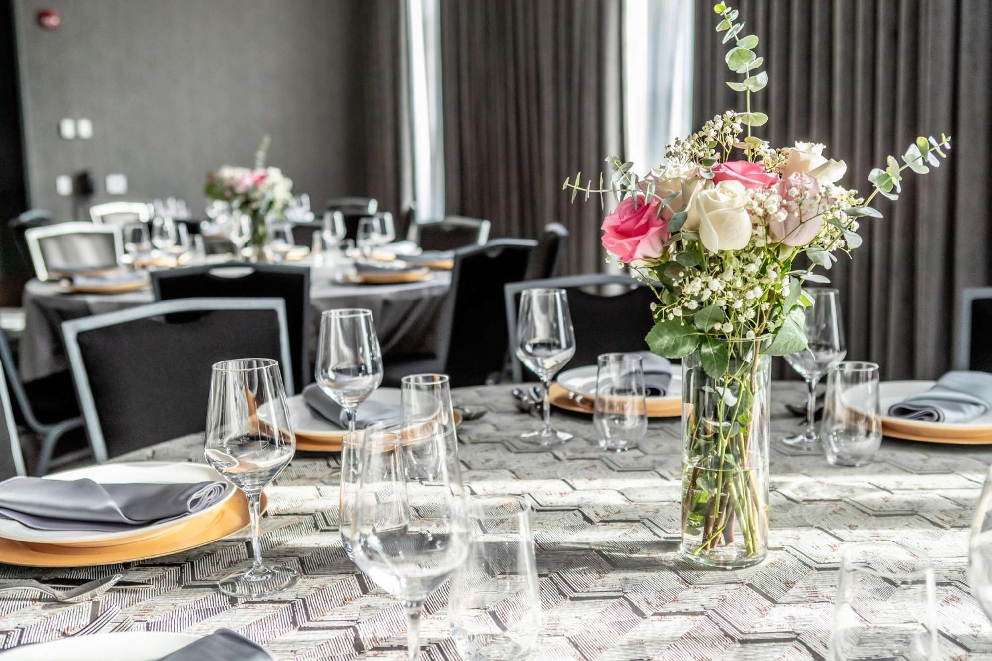 The Rose Chicago, Tapestry Collection By Hilton Otel Rosemont Dış mekan fotoğraf